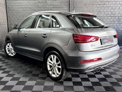 Audi Q3 2.0 TDI S-Line Selection 140 CV *Sièges Chauff* (2014) - Photo 4