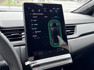 Renault Captur 1.8 E-TECH HYBRID TECHNO 160 (2026) - Photo 9