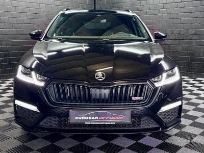 Skoda Octavia RS iV Combi PHEV 245 CV *MATRIX* *Sièges Chauff* (2022) - Foto 2
