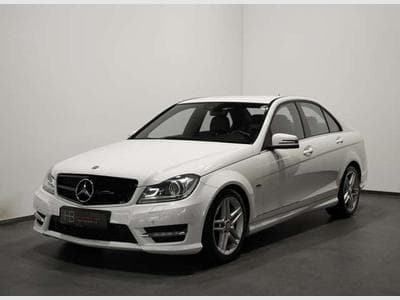 Mercedes C 200 CGI BlueEfficiency AMG Line *Bi-Xenon *SHZ (2011) - Photo 1