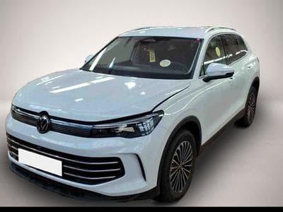 VW Tiguan (2024) - Photo 1