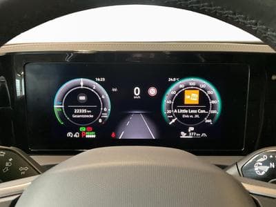 VW Tiguan R-Line+DSG+PHEV+Black-Style+Pano+AHK (2024) - Photo 11