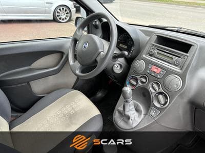 Fiat Panda 1.2 Multijet 52CV (2007) - Photo 7