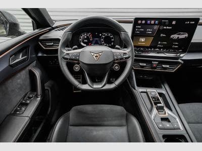 Cupra Leon ST 2,0 TSI (2025) - Photo 7