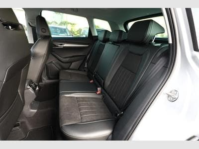 Skoda Karoq Selection (2025) - Photo 10