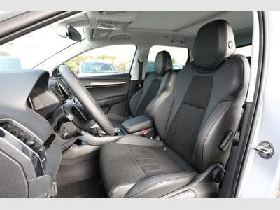 Skoda Karoq Selection (2025) - Photo 6