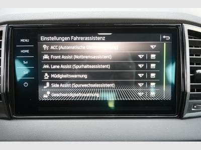 Skoda Karoq 1.5 TSI DSG (2026) - Photo 14