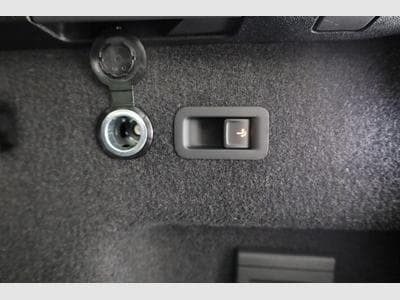 VW Tayron 1.5 TSI eHybrid 150 kW Life (2025) - Photo 12