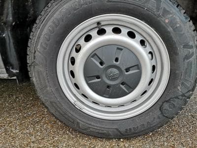 VW e-Transporter Kasten BEV 100 kW RWD LR (2026) - Foto 3