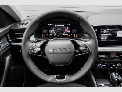 Skoda Kamiq 1,0 TSI DSG (2026) - Foto 8