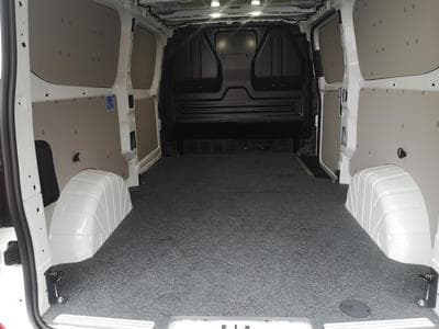 VW T7 BEV 100 kW RWD LR (2026) - Foto 8