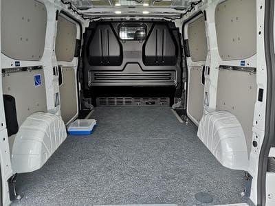 VW T7 BEV 100 kW RWD KR (2026) - Foto 8