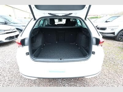 Skoda Octavia Selection (2026) - Foto 11