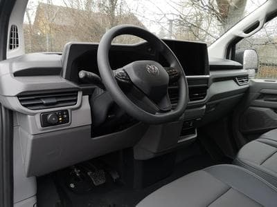 VW T7 BEV 100 kW RWD KR (2026) - Foto 5