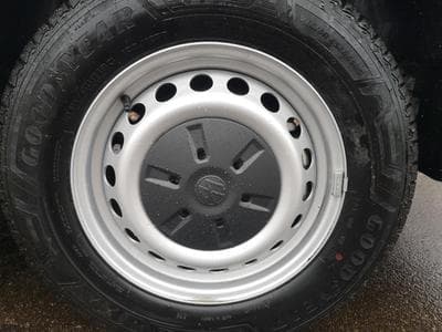 VW T7 BEV 100 kW RWD LR (2026) - Foto 3