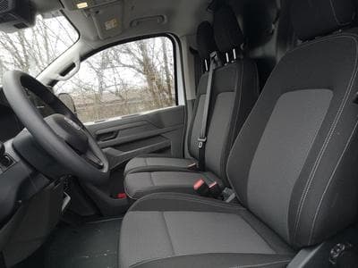 VW T7 BEV 100 kW RWD LR (2026) - Photo 4