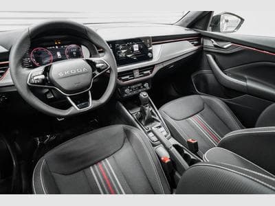 Skoda Kamiq 1,0 TSI Monte (2025) - Photo 7