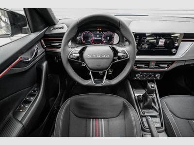 Skoda Kamiq 1,0 TSI Monte (2025) - Photo 8