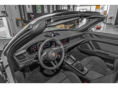 Porsche 911 911/992.2 TARGA 4 GTS / FACELIFT MY2025 / SOFORT (2025) - Photo 4