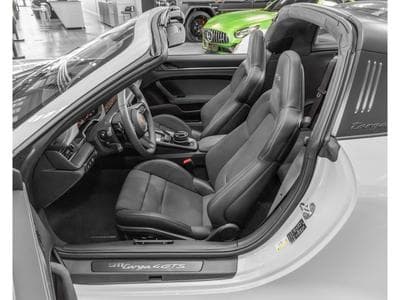 Porsche 911 911/992.2 TARGA 4 GTS / FACELIFT MY2025 / SOFORT (2025) - Photo 6