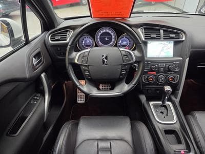 Citroën DS 4 / 2.0HDI 163CV AUTOMATIQUE (2014) - Photo 10
