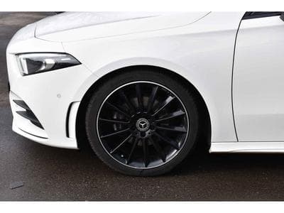 Mercedes A 200 AMG Line 7G-Tronic NIGHT CAM ALU19 1° MAIN (2020) - Photo 5
