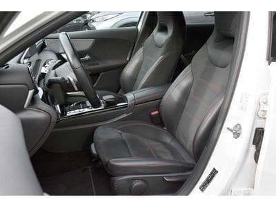 Mercedes A 200 AMG Line 7G-Tronic NIGHT CAM ALU19 1° MAIN (2020) - Photo 6