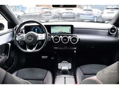 Mercedes A 200 AMG Line 7G-Tronic NIGHT CAM ALU19 1° MAIN (2020) - Photo 9