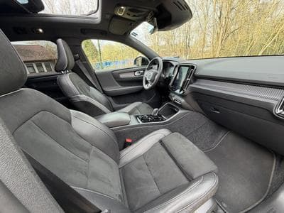 Volvo XC40 VOLVO XC40 D3 R-DESIGN BVA (2019) - Photo 3