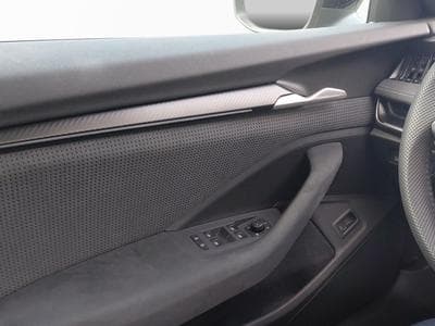 Skoda Superb Sportline (2026) - Photo 14