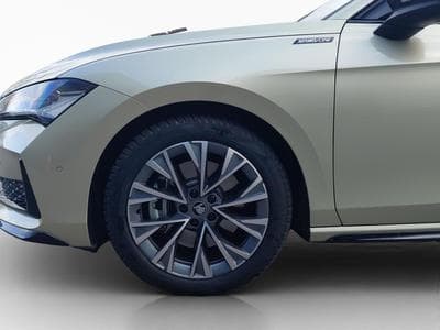 Skoda Superb Sportline (2026) - Foto 7