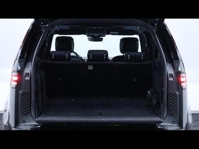 Land-Rover Discovery D300 Metropolitan Edition AWD Auto 7 Places (2023) - Foto 6