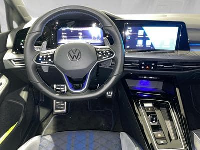 VW Golf R VIII 4 MOTION 2.0 TSI 320CV (2023) - Photo 6