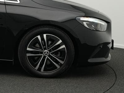 Mercedes B 180 d Progressive Line Advanced (2024) - Photo 8