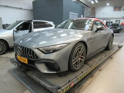 Mercedes SL 55 AMG (2023) - Photo 9