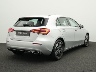 Mercedes A 180 d Progressive LED+Ambi+MBUX+Apple (2021) - Photo 3