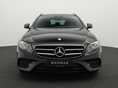 Mercedes E 300 de T-Modell AMG Line/Burm/Pano/Multilbeam (2020) - Photo 2
