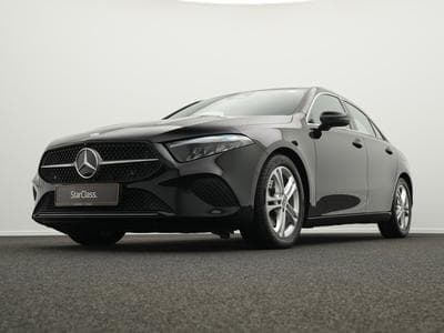 Mercedes A 200 d Limousine LED+Kamera+MBUX (2024) - Foto 10