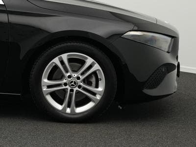 Mercedes A 200 d Limousine LED+Kamera+MBUX (2024) - Foto 8