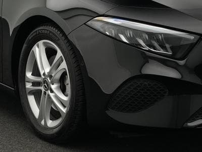 Mercedes A 200 d Limousine LED+Kamera+MBUX (2024) - Foto 9