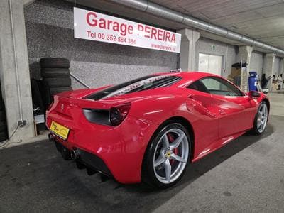 Ferrari 488 GTB LIFT LED CAMERA NAVI (2017) - Foto 3