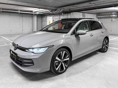 VW Golf Golf VIII FACELIFT Lim. 1.5 TSI eHybrid 150 kW Life (2026) - Foto 1
