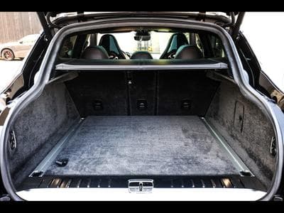 Aston-Martin DBX 707 4.0 V8 – JET BLACK (2025) - Photo 15