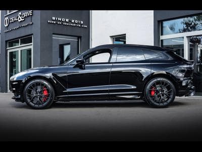 Aston-Martin DBX 707 4.0 V8 – JET BLACK (2025) - Photo 2