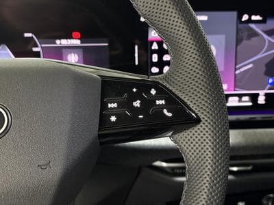 Audi A5 2.0 TFSI 204 CV AVANT S TRONIC S LINE PLUS *360°* (2025) - Photo 10