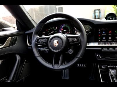 Porsche 911 (992.1) TURBO 50 JAHRE (S) COUPE PDK - PACK HERITAGE DESIGN (2025) - Foto 13