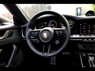 Porsche 911 .1 911 TURBO 50 JAHRE (S) COUPE PDK - PACK HERITAGE DESIGN - (2025) - Photo 13