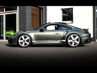 Porsche 911 .1 911 TURBO 50 JAHRE (S) COUPE PDK - PACK HERITAGE DESIGN - (2025) - Photo 2