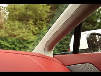 Aston-Martin V8 Vantage S COUPE SPORTSHIFT II - STRATUS WHITE METALLIC (2017) - Foto 15