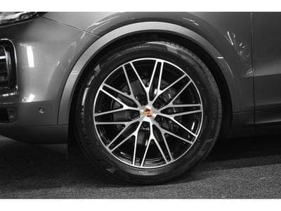 Porsche Cayenne Coupé (2026) - Photo 12